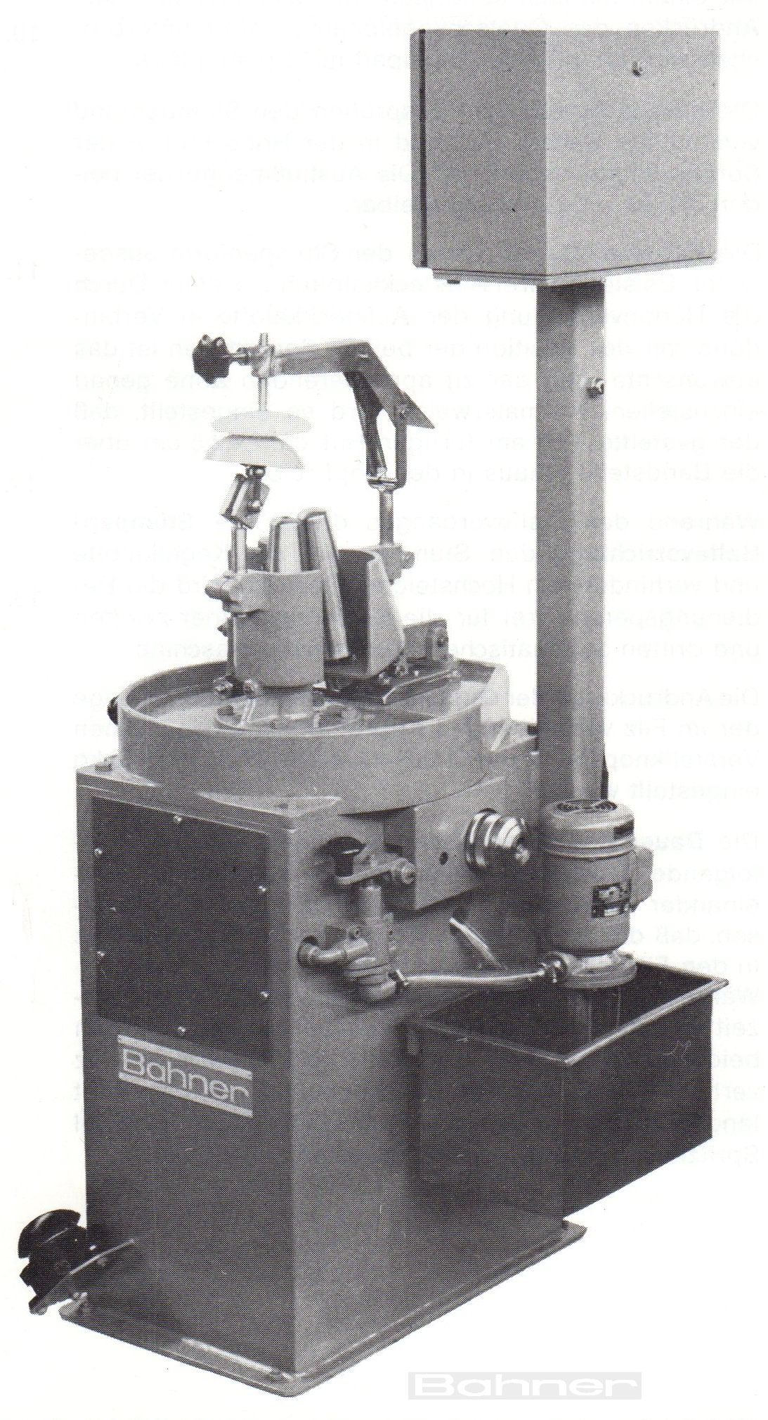 Automatic hat body stiffening machine, stiffening machine (303) - Picture 1